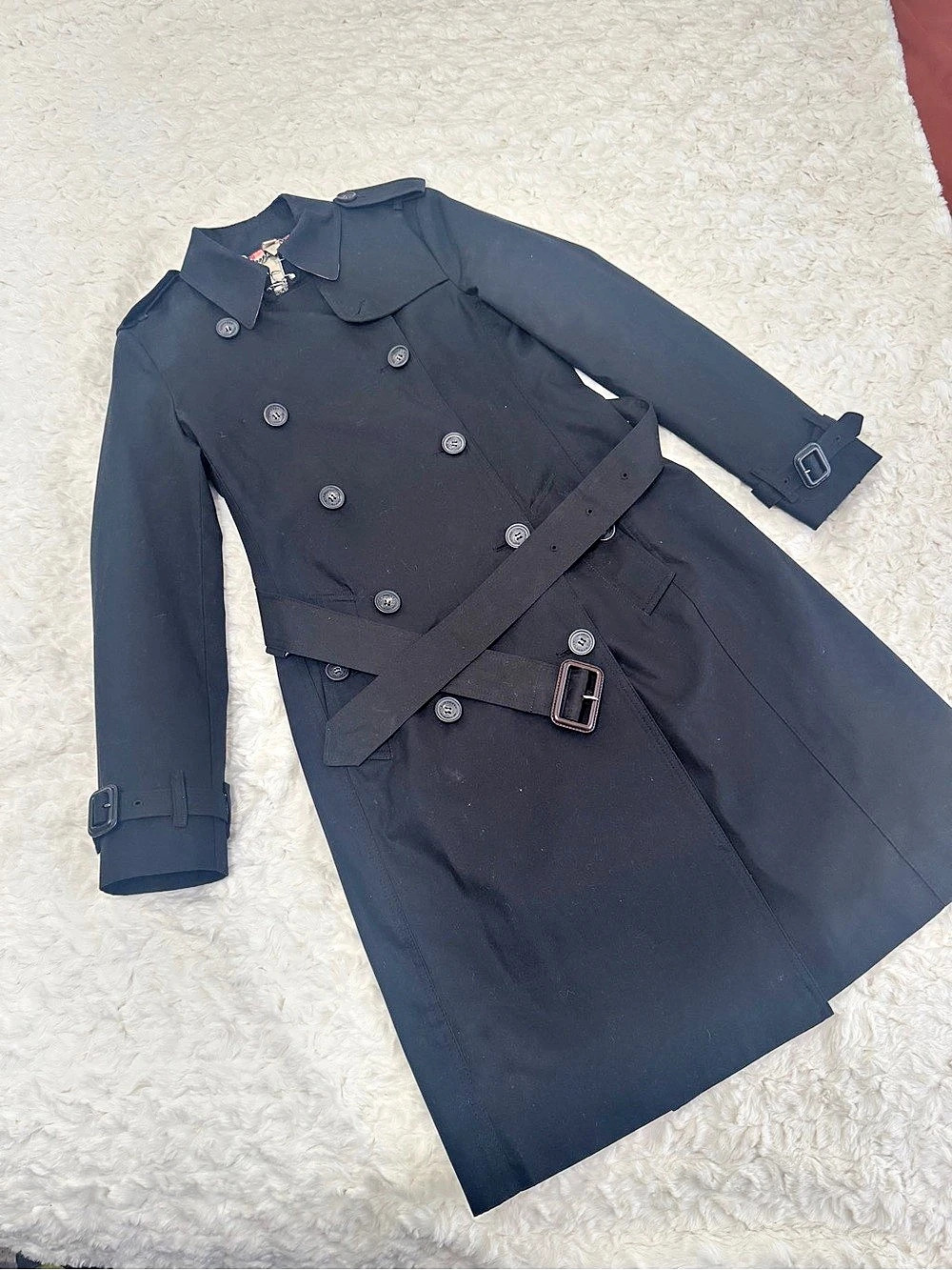 Burberry The Sandringham Mid-Length Heritage Trench Coat Black Size Small